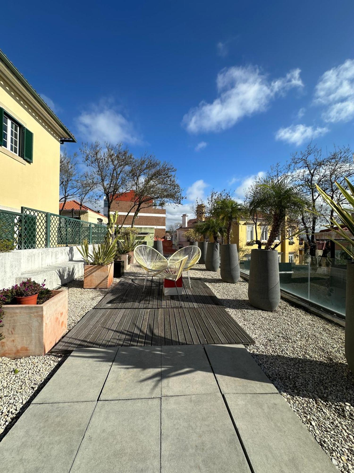 Bonvalot Guest House Paco de Arcos Bagian luar foto
